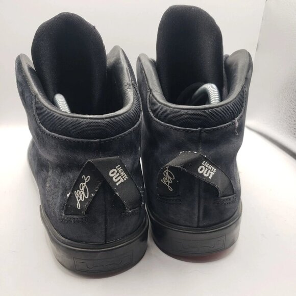 NIKE LeBron 12 - Mens SIZE 9.5 - Black Suede 716417-002 Sneakers - Picture 4 of 6